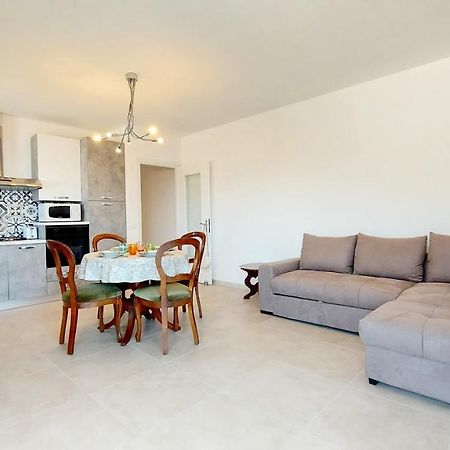 ברדולינו Narcisa View Lake&Pool Apartment מראה חיצוני תמונה